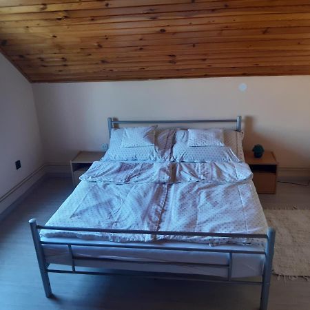 Hotel Toldi Apartman Keszthely Esterno foto