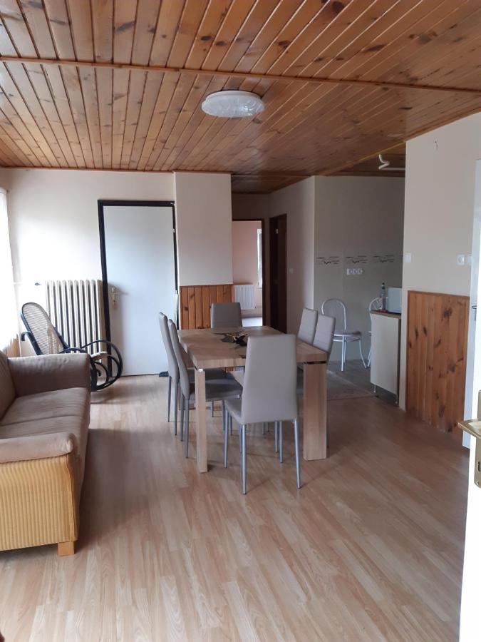 Hotel Toldi Apartman Keszthely Esterno foto