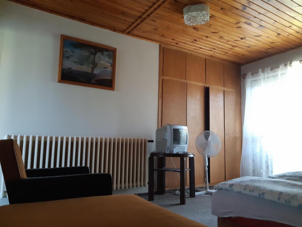 Hotel Toldi Apartman Keszthely Esterno foto